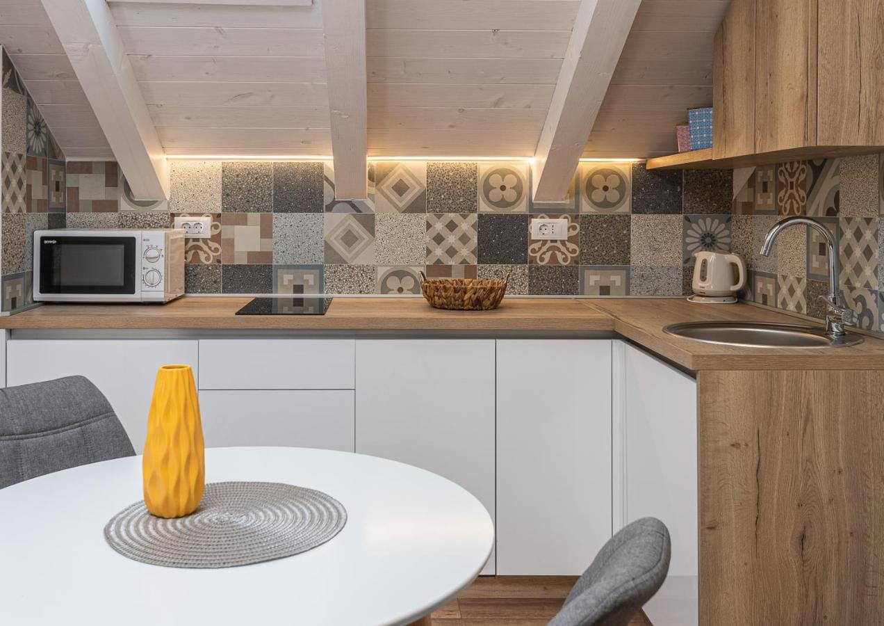 Apartments Villa Agava ツァヴタット 部屋 写真