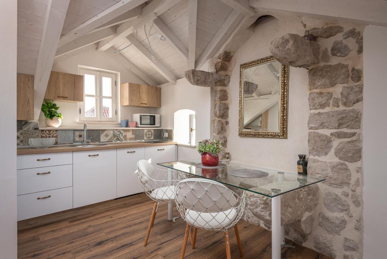 Apartments Villa Agava ツァヴタット エクステリア 写真