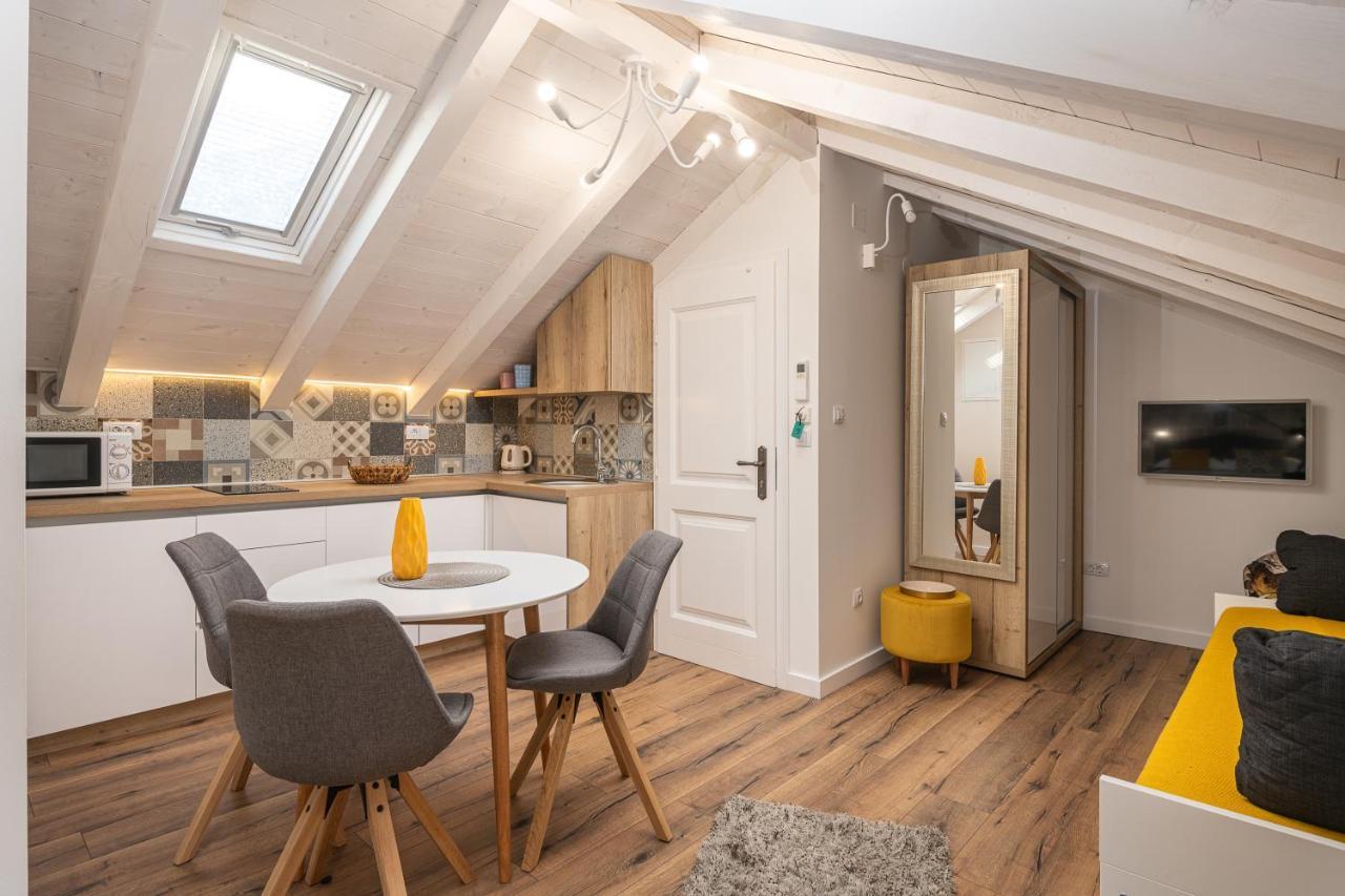 Apartments Villa Agava ツァヴタット エクステリア 写真