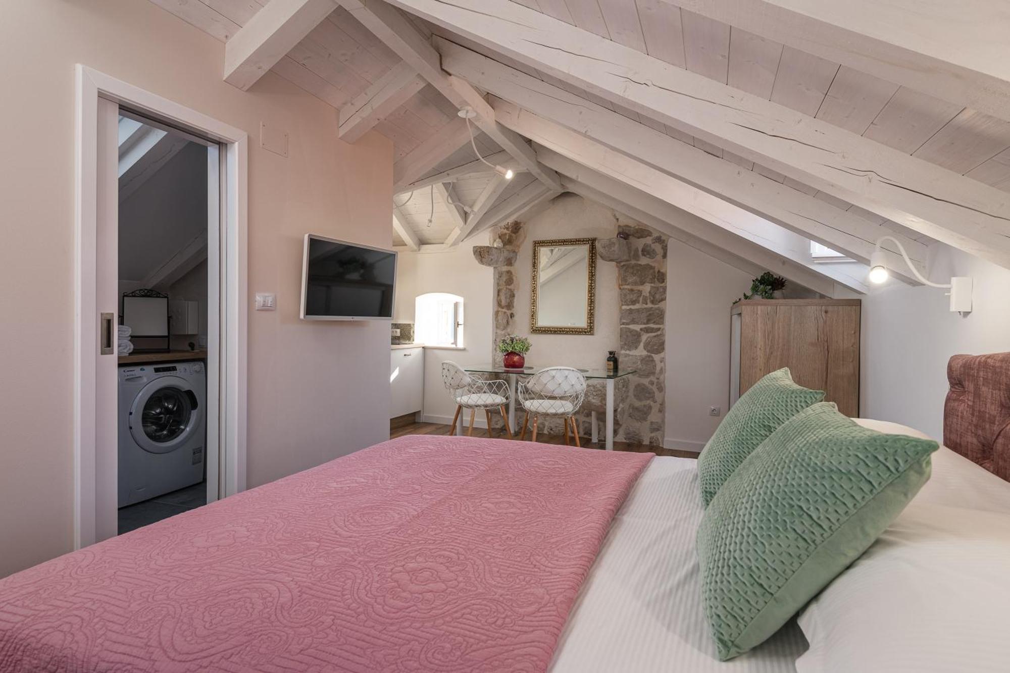 Apartments Villa Agava ツァヴタット 部屋 写真